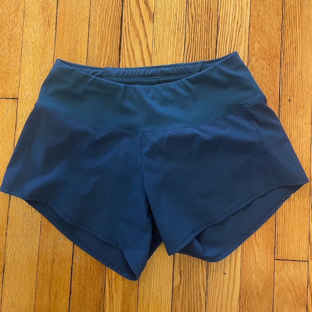 Oiselle blue roga short